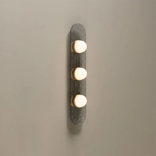 Minimalist rounded design wall light - vue 6 sur 9