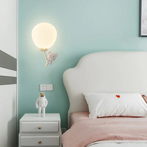 Creative balloon-shaped wall light for children - vue 5 sur 10