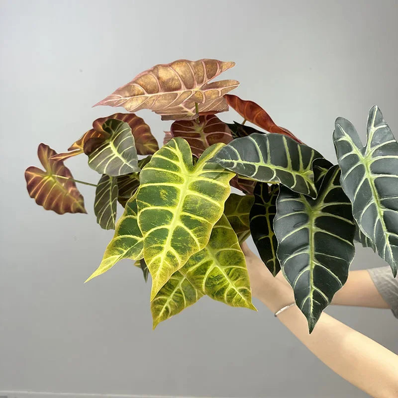Set of 2 artificial leaves for autumn party decoration
