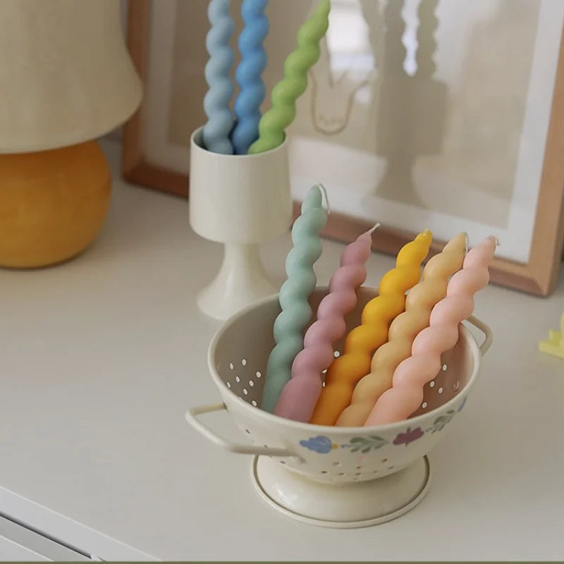 spiral aromatherapy scented candle for festive decoration - vue 3 sur 19