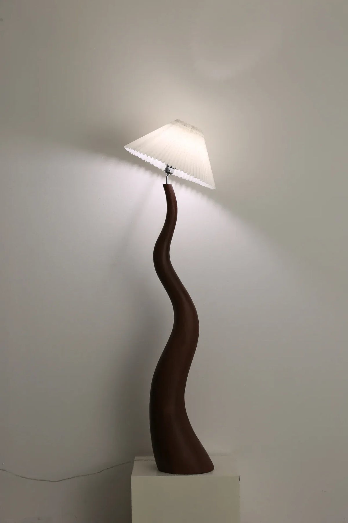 Nordic style curved mushroom floor lamp high-end decoration
