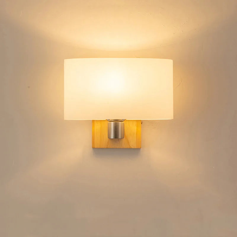 Creative LED wall light in solid wood and glass, Nordic style, decorative