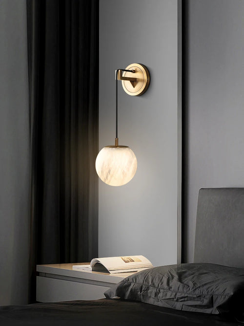 Modern bedside lamp in copper and natural marble - vue 2 sur 10