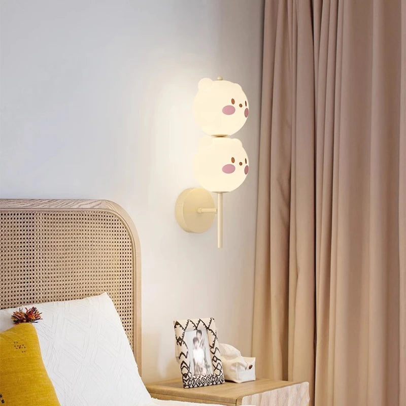 Cute wall light for modern and cosy children's bedroom - vue 5 sur 14