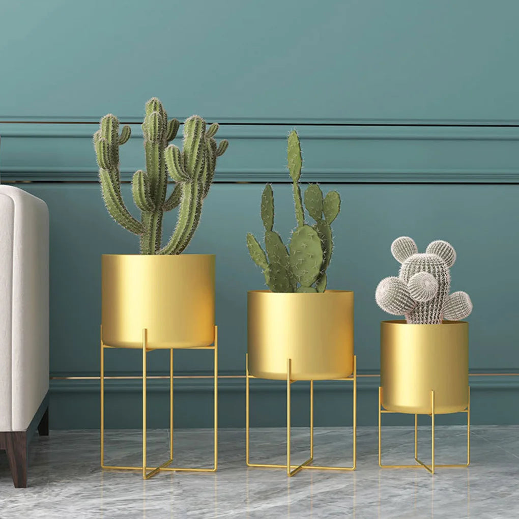 illuminated metal plant stand for indoor and outdoor use