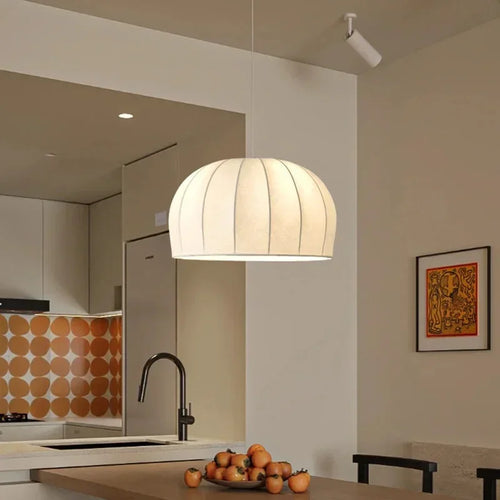 Nordic wabi-sabi silk cocoon decorative pendant light - vue 5 sur 9
