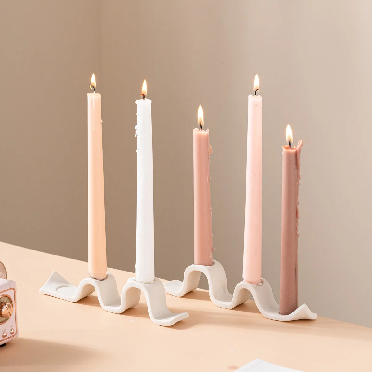 Wave ceramic candle holder for romantic decorative dinners