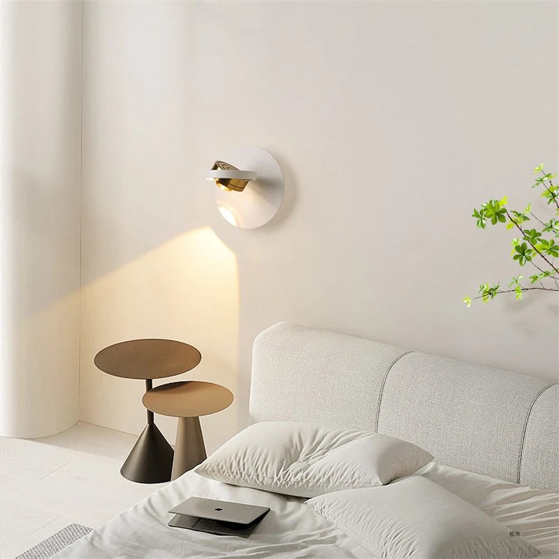 Modern 360° rotatable LED wall light with eye protection