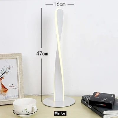 Modern dimmable spiral floor lamp in aluminium and acrylic