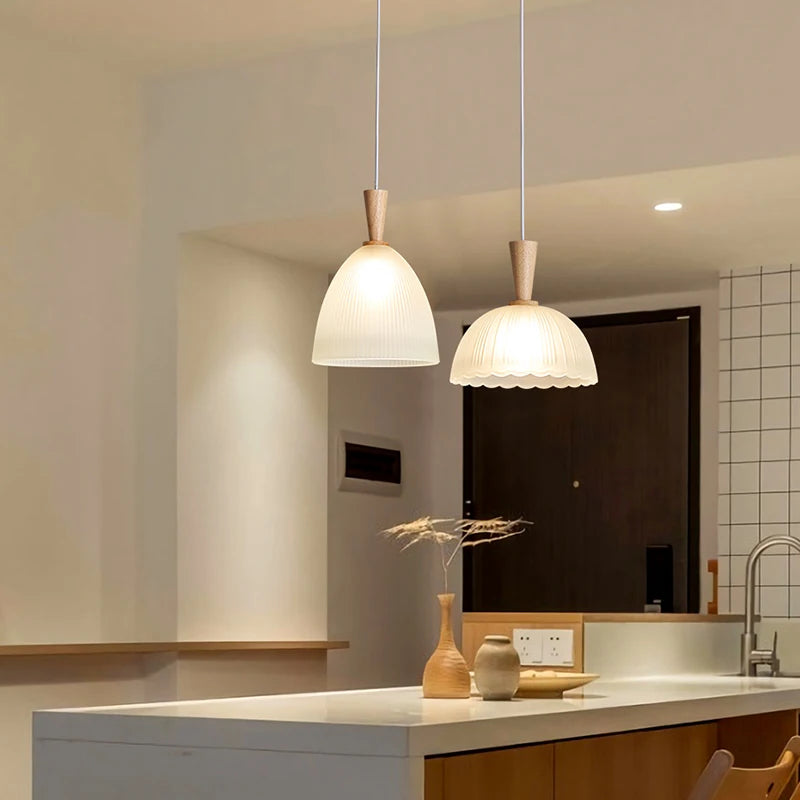 Creative minimalist wooden pendant light in pastoral style