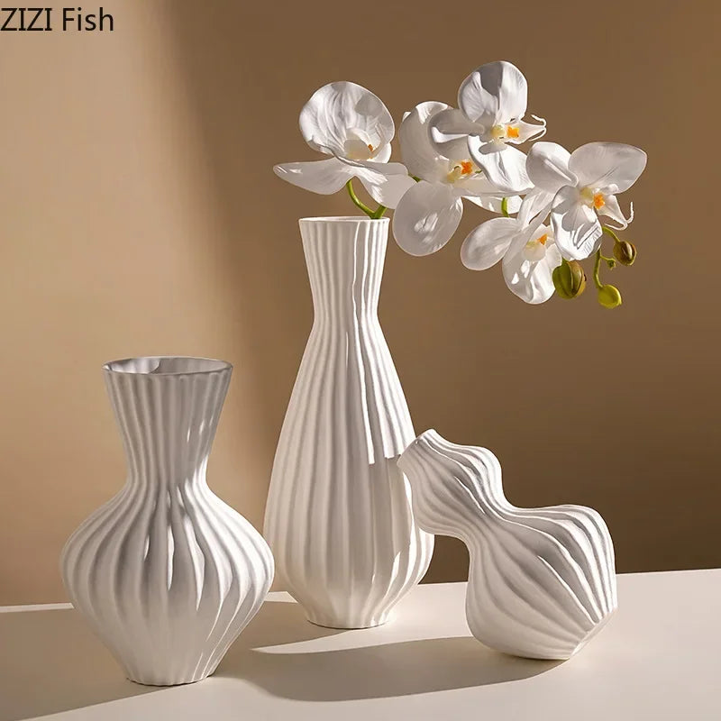minimalist ceramic vase for aesthetic floral decoration