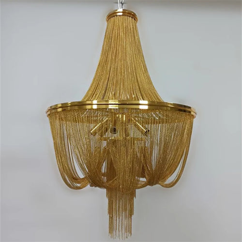 Modern gold aluminium tassel chandelier with decorative chain - vue 6 sur 12