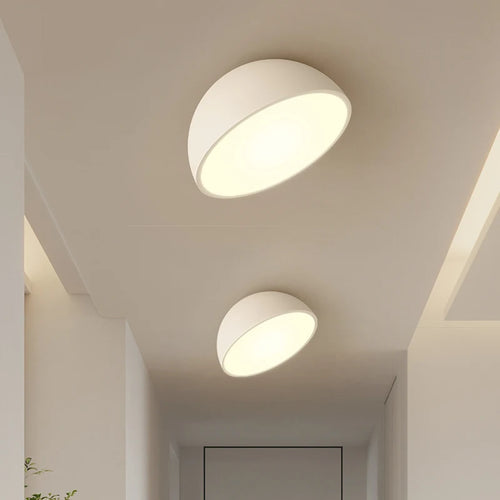 Creative LED ceiling lights in white and black acrylic - vue 3 sur 23
