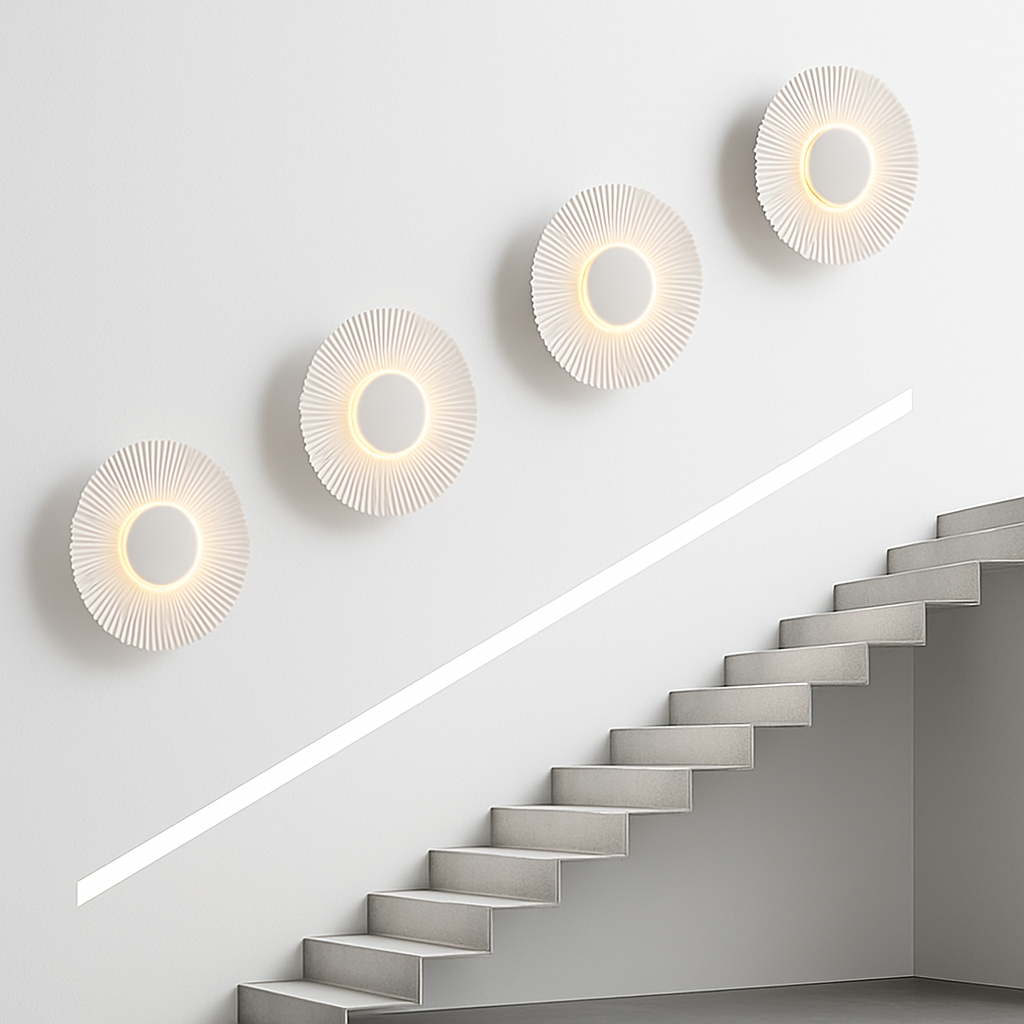 Modern metallic sun-shaped LED wall light Hasna - vue 5 sur 11