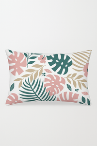 Decorative cushion cover with green tropical leaf pattern 30 x 50 cm