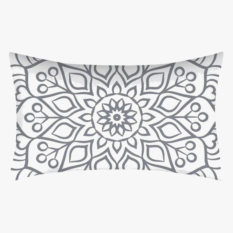 Polyester cushion cover with geometric mandala pattern 30 x 50 cm