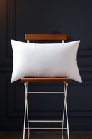 Set of 2 rectangular white decorative cushion covers