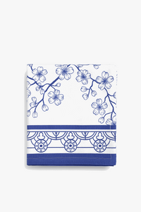 Waterproof geometric pattern tablecloth in modern style