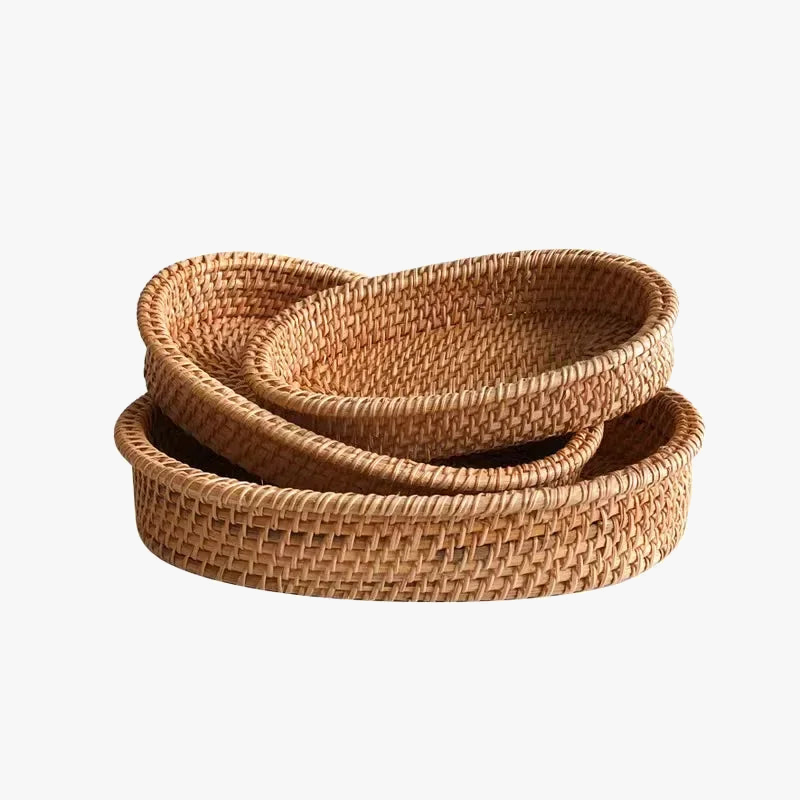 round woven rattan basket for fruit and snacks