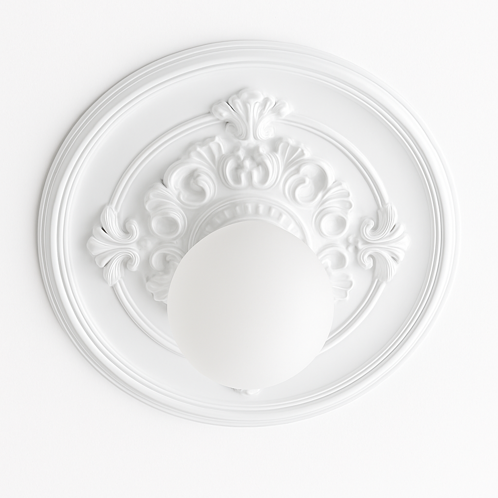 Simple modern French vintage ceiling light with carved lighting - vue 6 sur 8