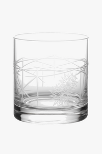 Old fashioned embossed whisky glasses for home bar