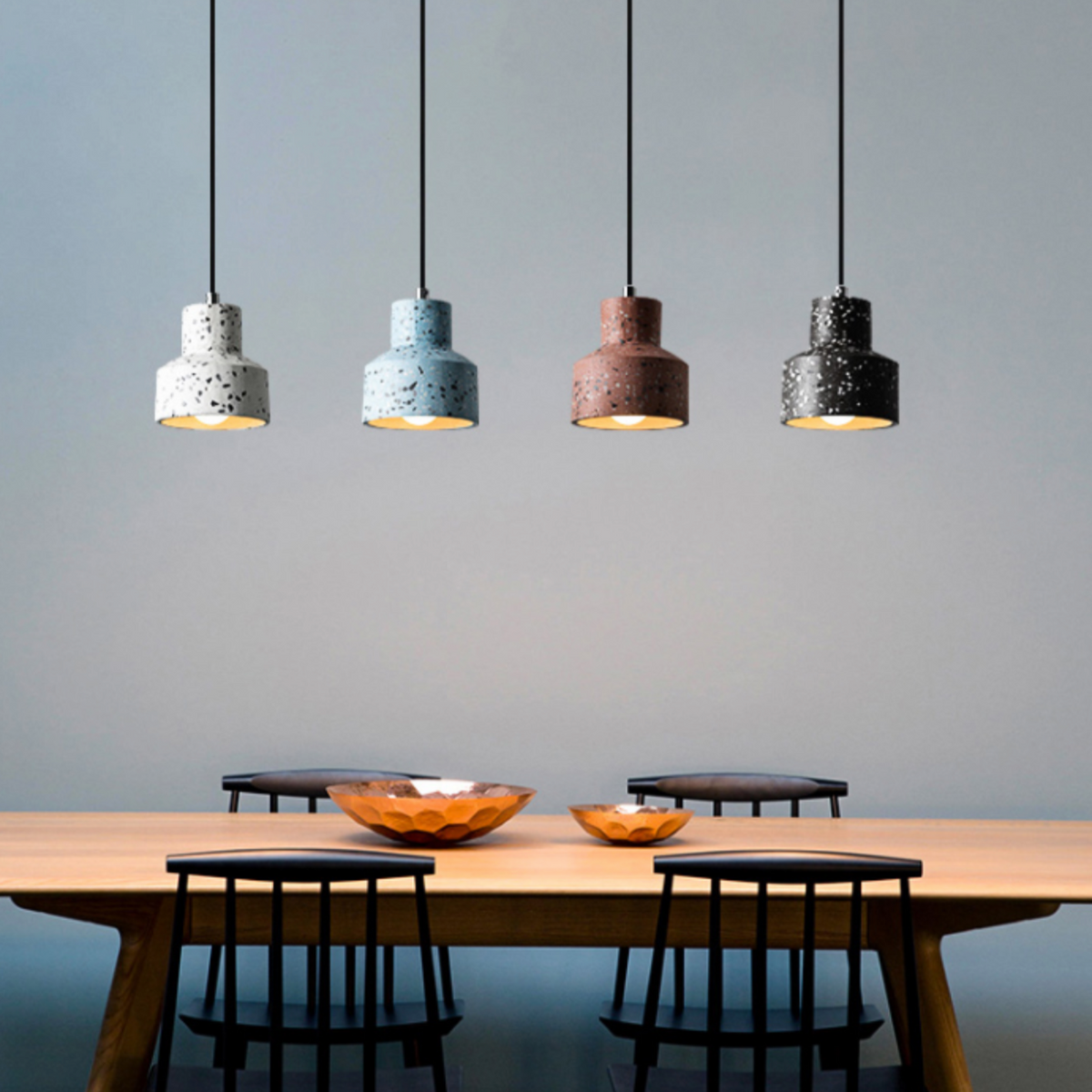 Coloured terrazzo-style cement pendant light - vue 2 sur 9