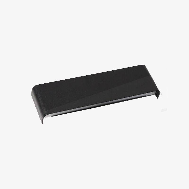 Modern elongated LED wall light Lighty