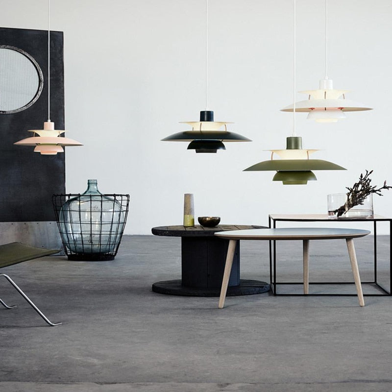 Modern LED pendant light with multiple Coen metal shades - vue 2 sur 28