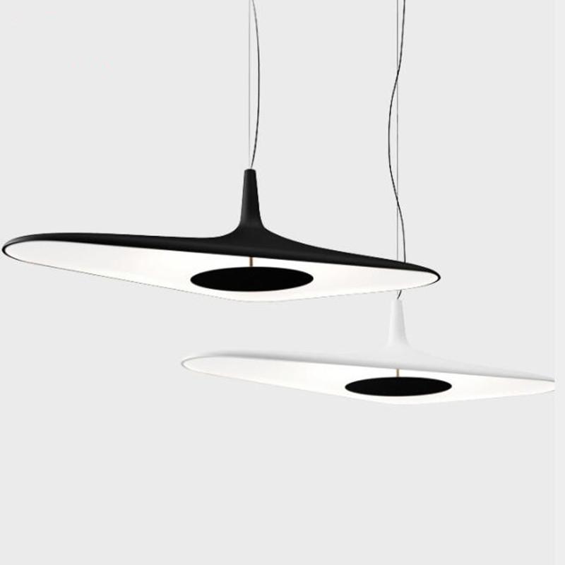 Minimalist designer pendant light with asymmetric Poe shape - vue 8 sur 13