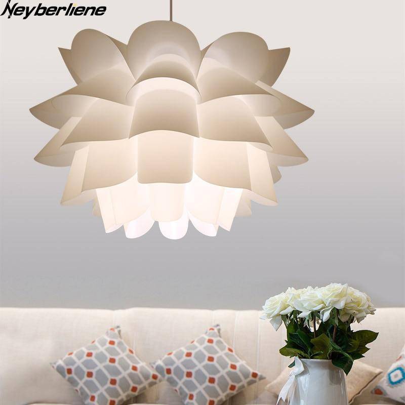 White flower LED pendant light room - vue 3 sur 5
