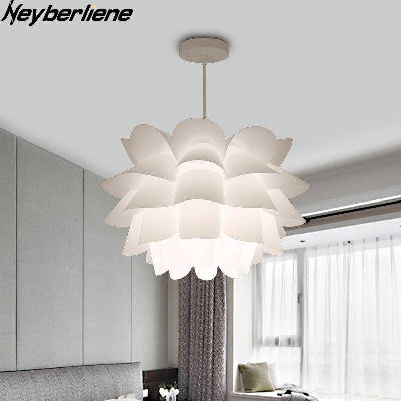 White flower LED pendant light room - vue 4 sur 5
