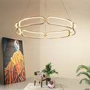 Lustre design à LED doré avec anneaux Pavia