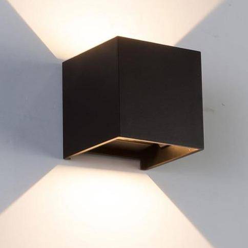 Cubical aluminium wall light for corridors - vue 5 sur 7