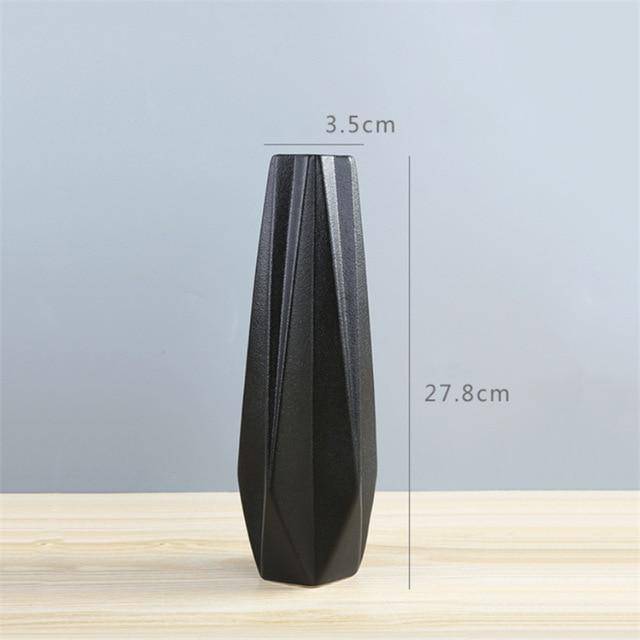 Wedding style geometric ceramic vase