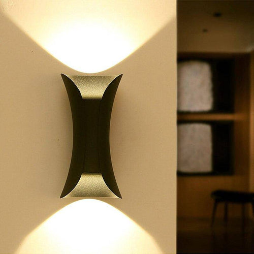 Creative curved metal LED wall light - vue 3 sur 5