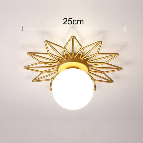 Modern LED ceiling light with metallic sun and Sana globe - vue 9 sur 10
