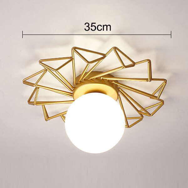 Modern LED ceiling light with metallic sun and Sana globe - vue 10 sur 10
