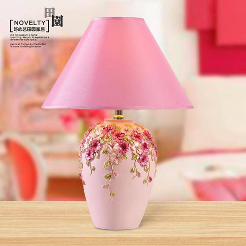 Modern bedside lamp with flowers and fabric lampshade (multiple colors) - vue 3 sur 7