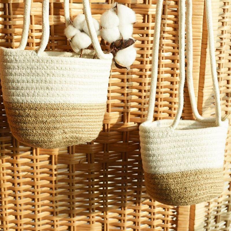 Scandinavian style wicker hanging planter - vue 4 sur 7