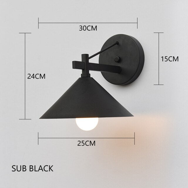 Courty industrial outdoor metal wall light