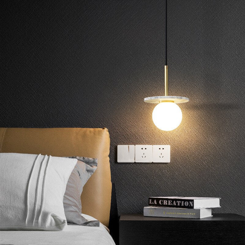 Suspension design avec abat-jour plat en marbre Gianna - vue 4 sur 12