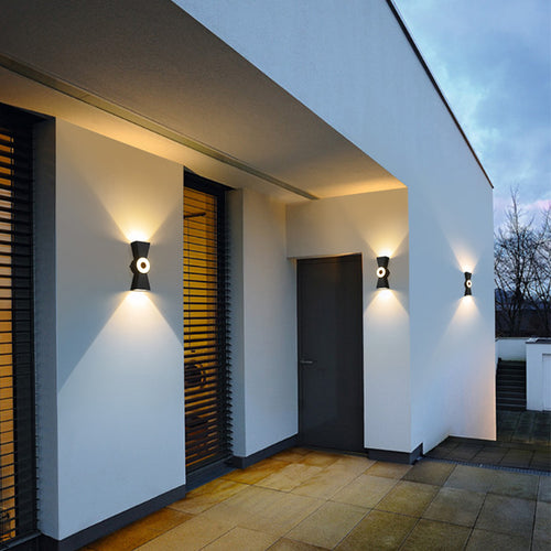 Aliénor modern LED wall light moisture resistant - vue 5 sur 17