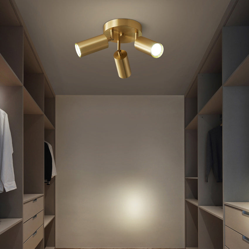 Modern ceiling light with multiple adjustable gold spots Finn - vue 3 sur 10