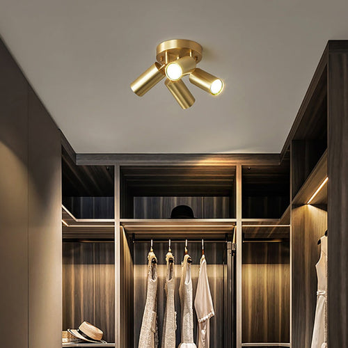 Modern ceiling light with multiple adjustable gold spots Finn - vue 8 sur 10