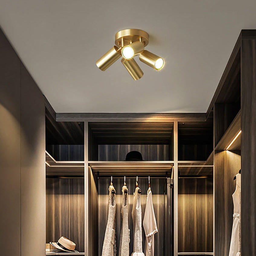 Modern ceiling light with multiple adjustable gold spots Finn - vue 7 sur 10