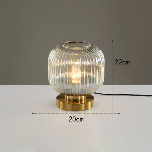 Cylindrical table lamp in coloured glass with gold base Quinn - vue 12 sur 13