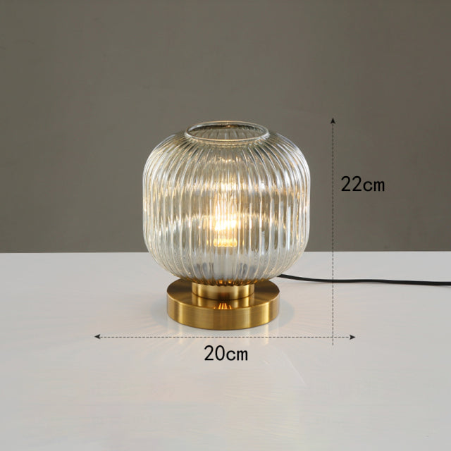 Cylindrical table lamp in coloured glass with gold base Quinn - vue 11 sur 13