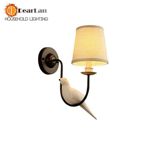 Led wall light with fabric shade and perched bird - vue 6 sur 6