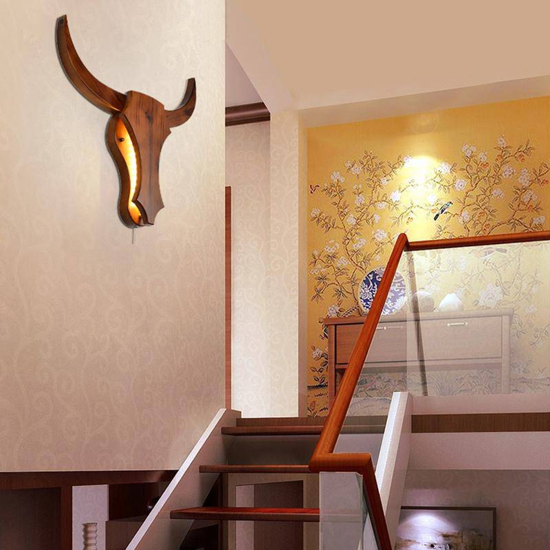 Retro wooden LED wall light in the shape of a deer head - vue 3 sur 8
