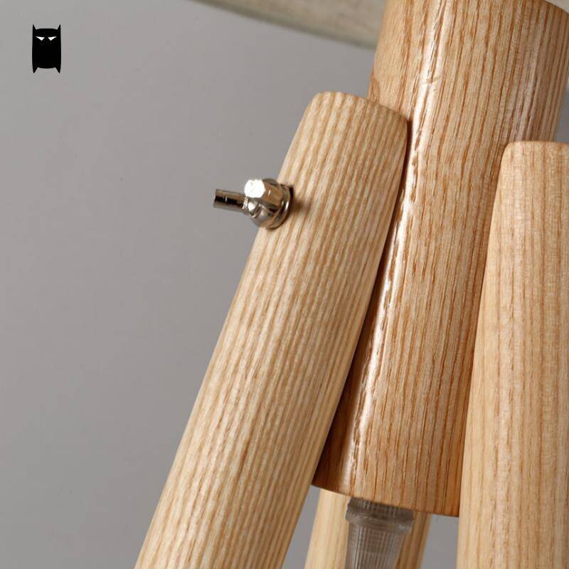 Scandinavian wooden tripod floor lamp - vue 5 sur 6